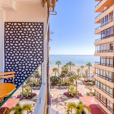 Hanami Plaza Abc Estepona Luaran gambar